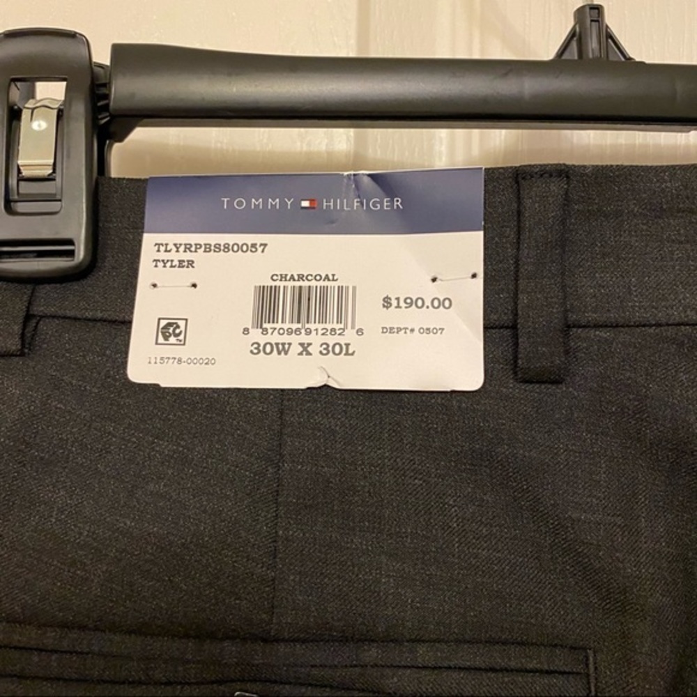 Tommy Hilfiger Men's Modern-Fit TH Flex Stretch Suit Pants in Charcoal 30W * 30L - Picture 13 of 15